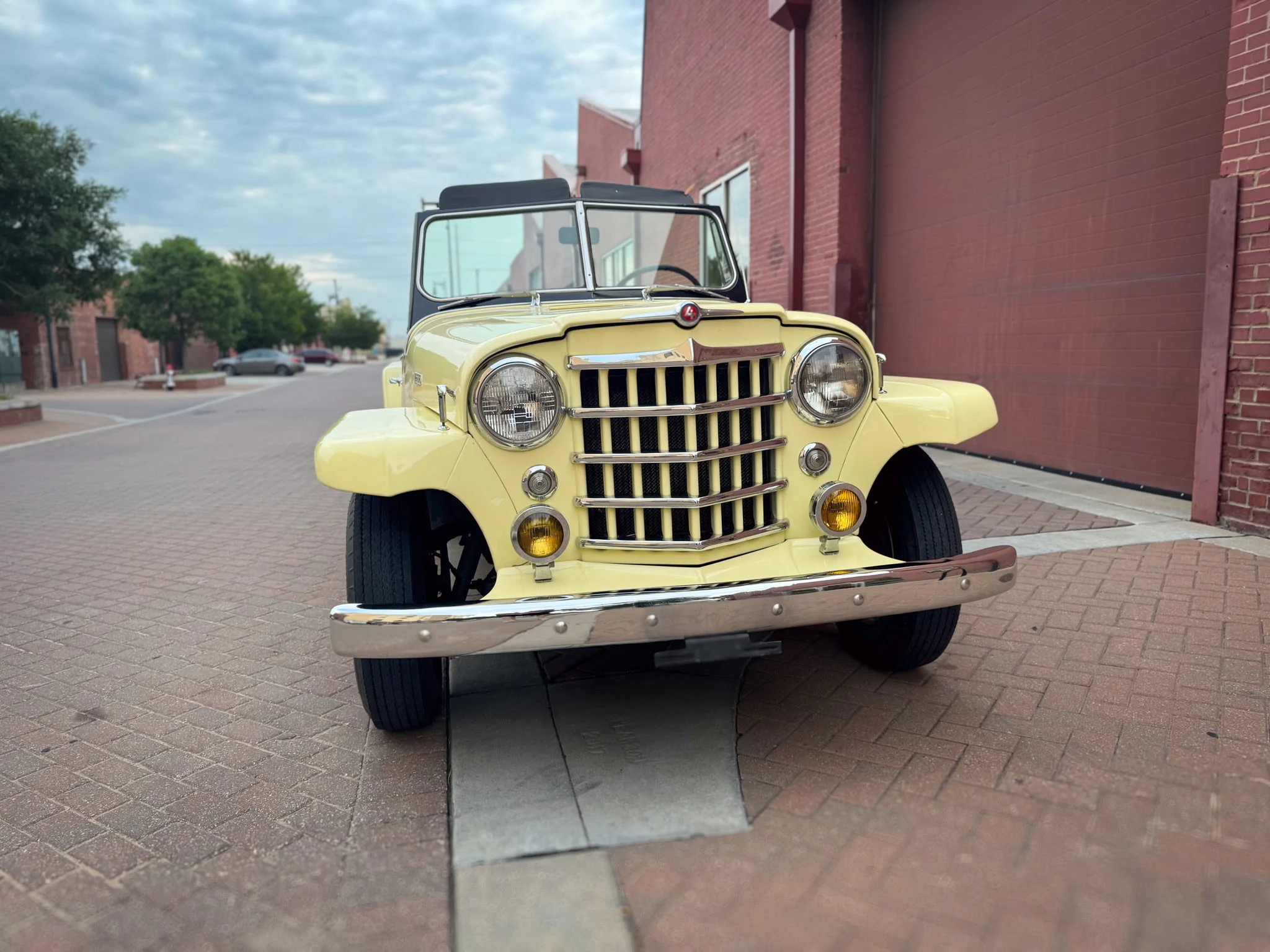 car-tile-7